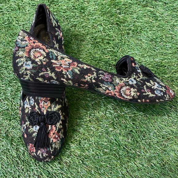 Vintage 90s Brocade Loafer Flats with Tassel Size 5.5 - Picture 5 of 8